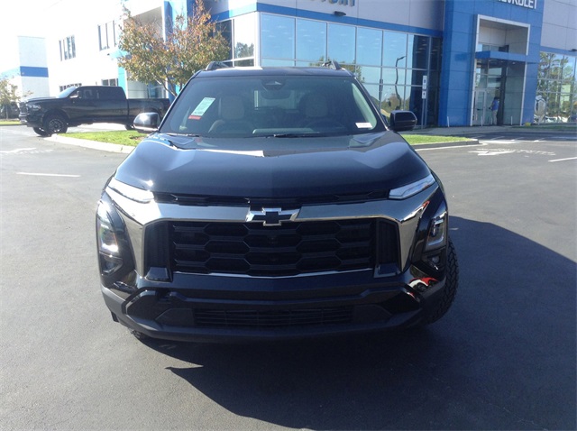 Vehicle image 2 of 34