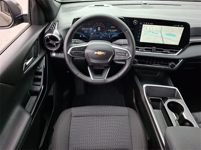 Vehicle image 9 of 22