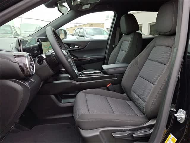 Vehicle image 11 of 22