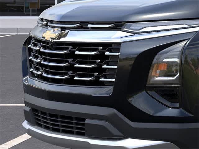 Vehicle image 13 of 24
