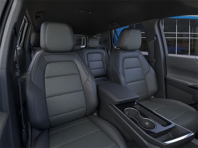 Vehicle image 16 of 26
