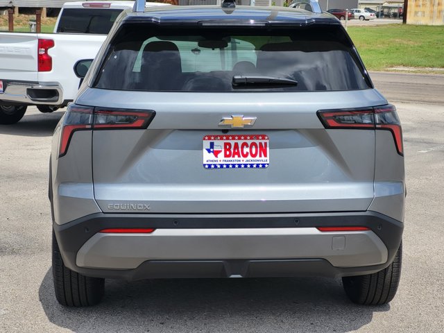 Vehicle image 3 of 12