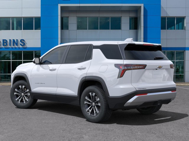Vehicle image 8 of 24