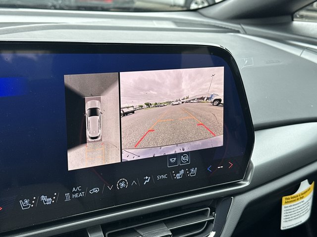 Vehicle image 22 of 25