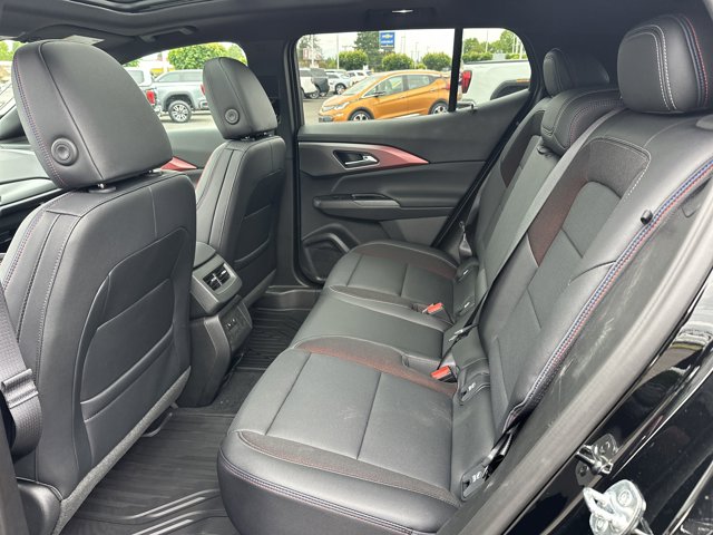 Vehicle image 12 of 25