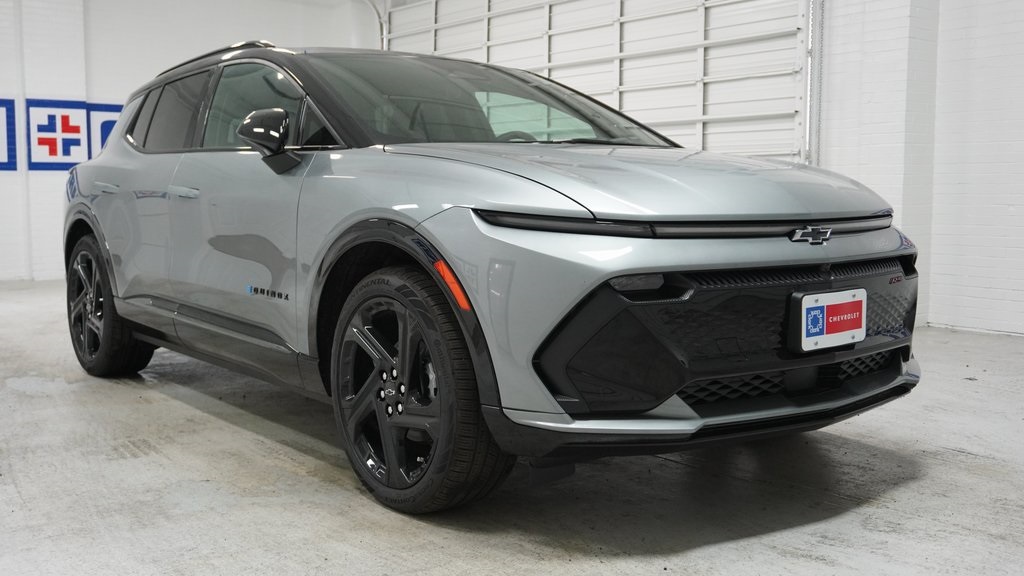 Vehicle image 5 of 40