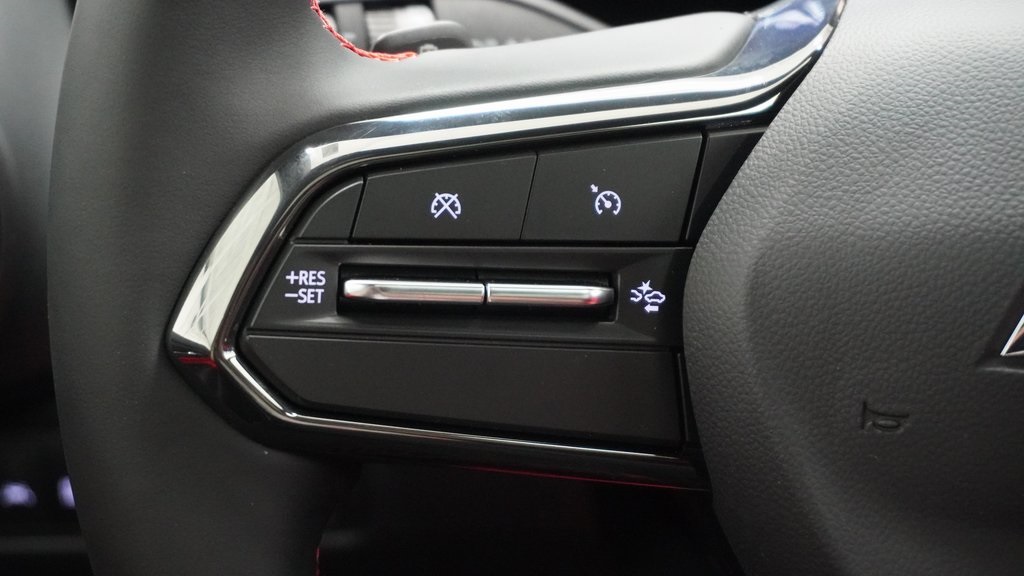 Vehicle image 22 of 40