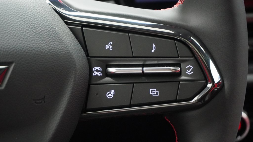 Vehicle image 23 of 40