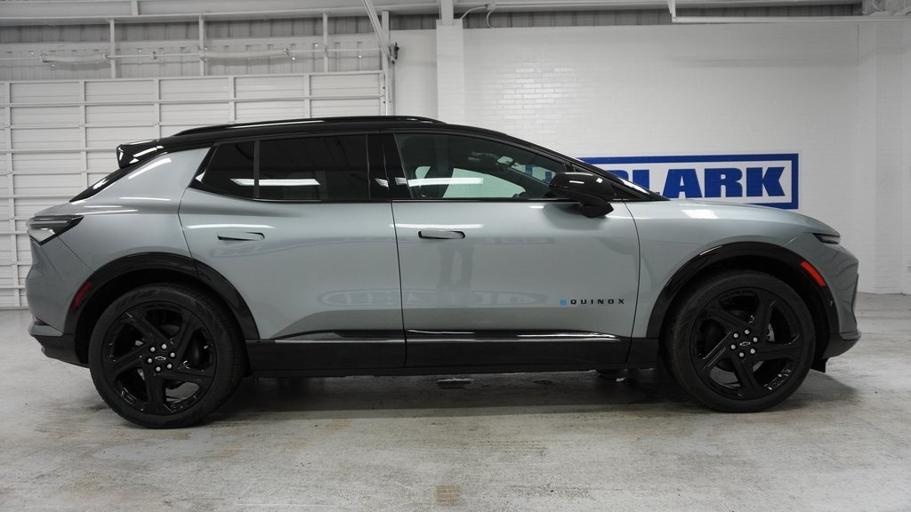Vehicle image 6 of 40
