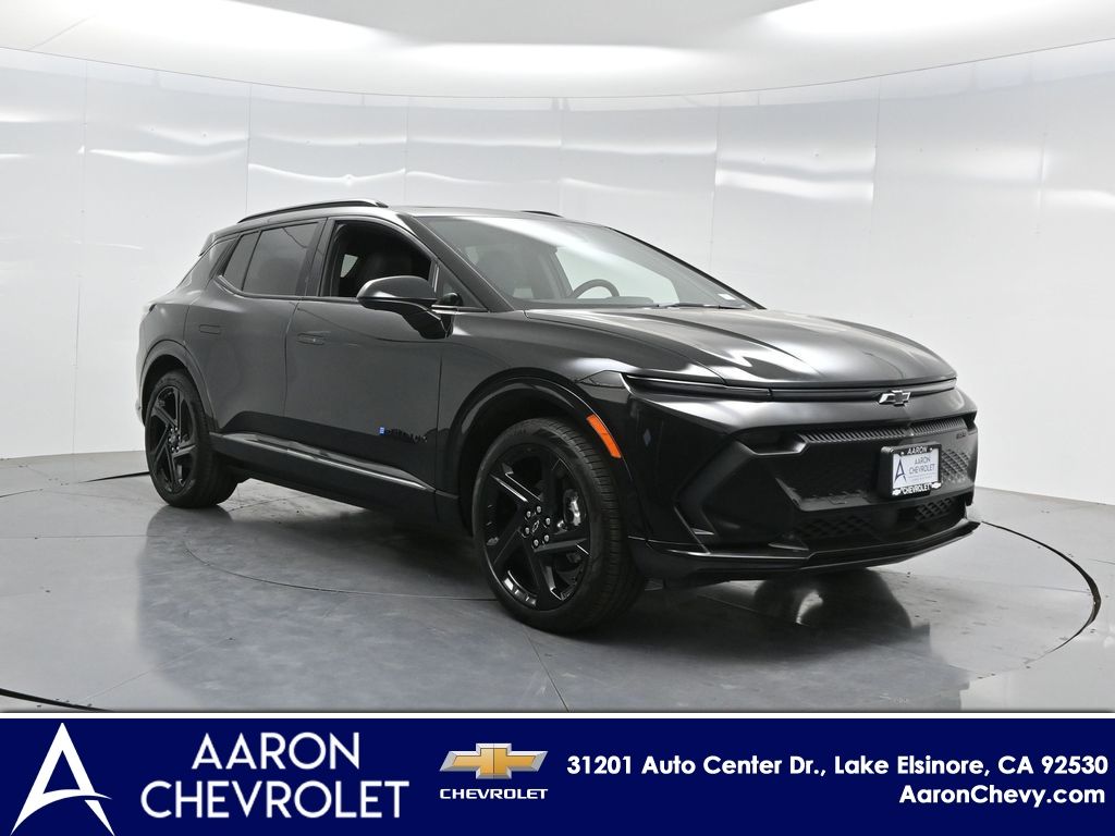 2025 Chevrolet Equinox EV RS Image 8 of 53