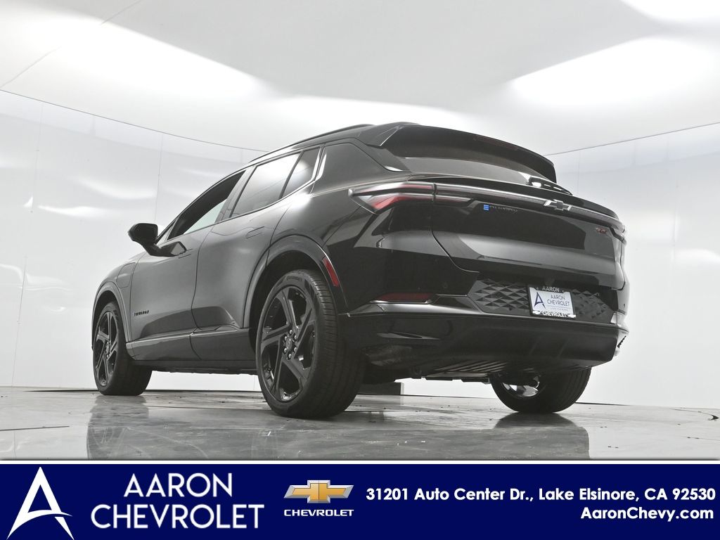 2025 Chevrolet Equinox EV RS Image 23 of 53