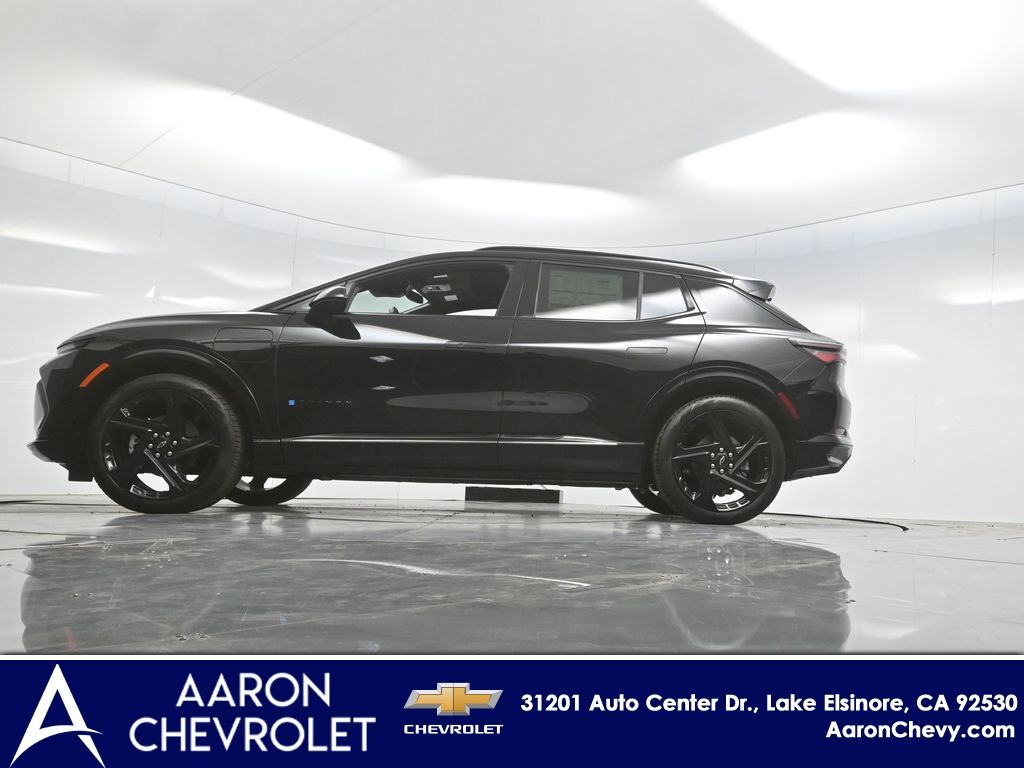 2025 Chevrolet Equinox EV RS Image 32 of 53