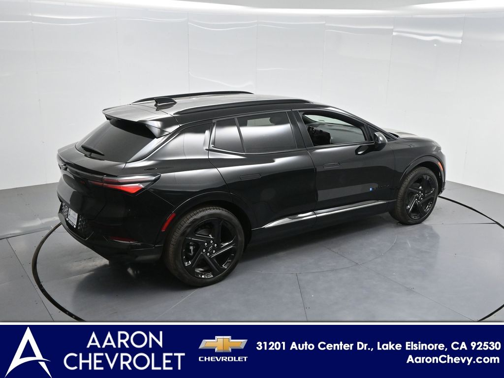 2025 Chevrolet Equinox EV RS Image 21 of 53