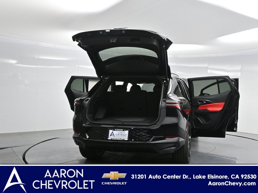 2025 Chevrolet Equinox EV RS Image 44 of 53