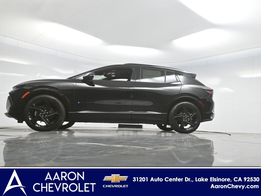 2025 Chevrolet Equinox EV RS Image 33 of 53