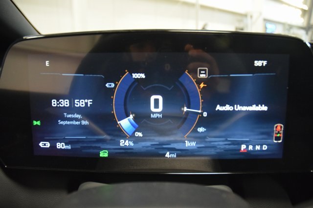 2025 Chevrolet Equinox EV RS Image 18 of 47