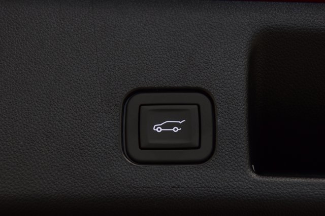 2025 Chevrolet Equinox EV RS Image 40 of 47