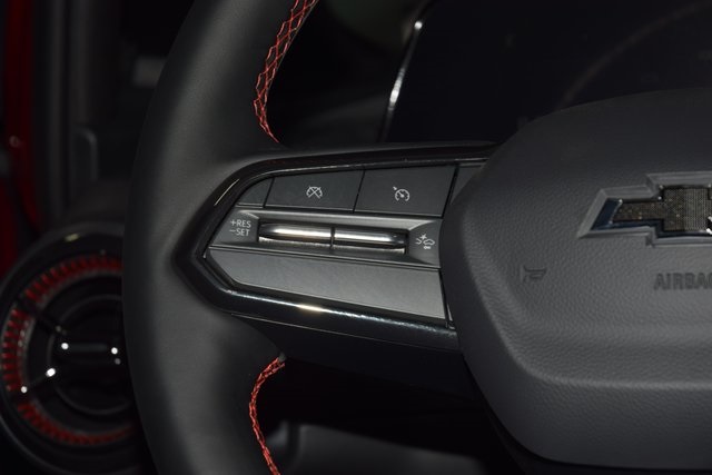 2025 Chevrolet Equinox EV RS Image 27 of 47