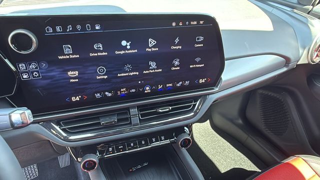 Vehicle image 15 of 31