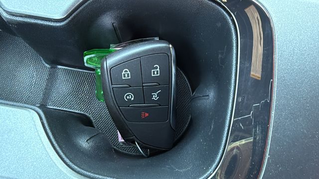Vehicle image 29 of 31