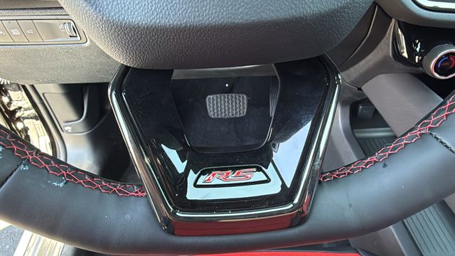 Vehicle image 20 of 31