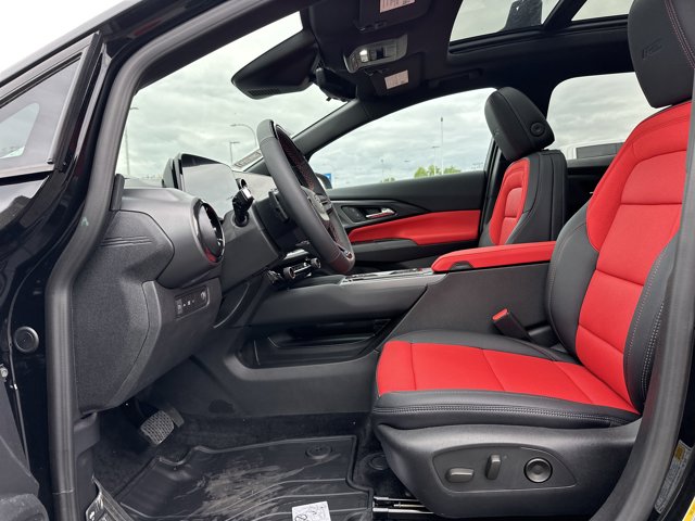 Vehicle image 10 of 25
