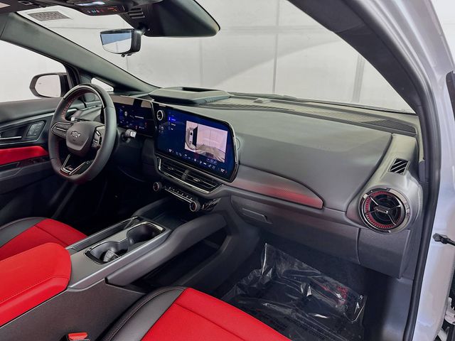 2025 Chevrolet Equinox EV RS Image 18 of 34