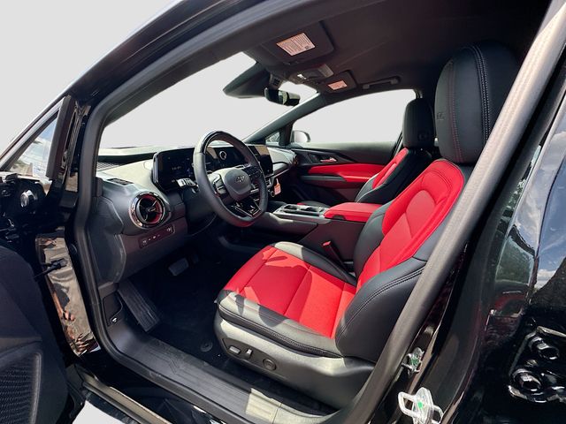 2025 Chevrolet Equinox EV RS Image 28 of 30