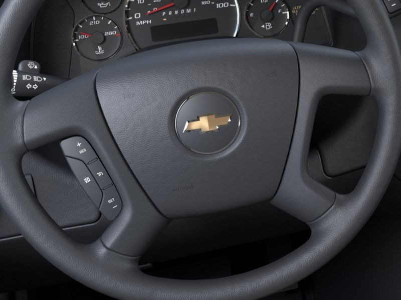2025 Chevrolet Express LS Image 16 of 25