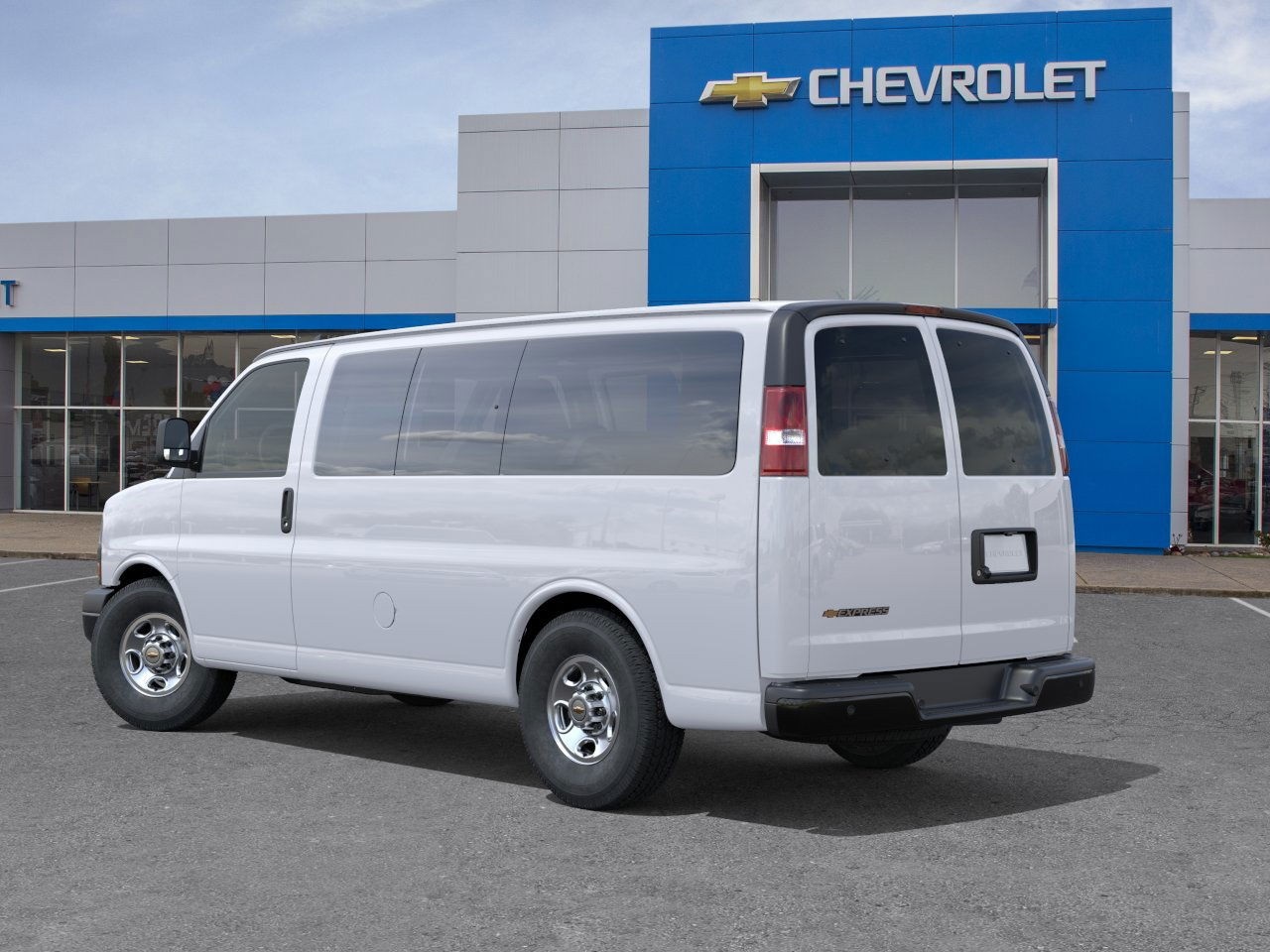 2025 Chevrolet Express LS Image 9 of 25
