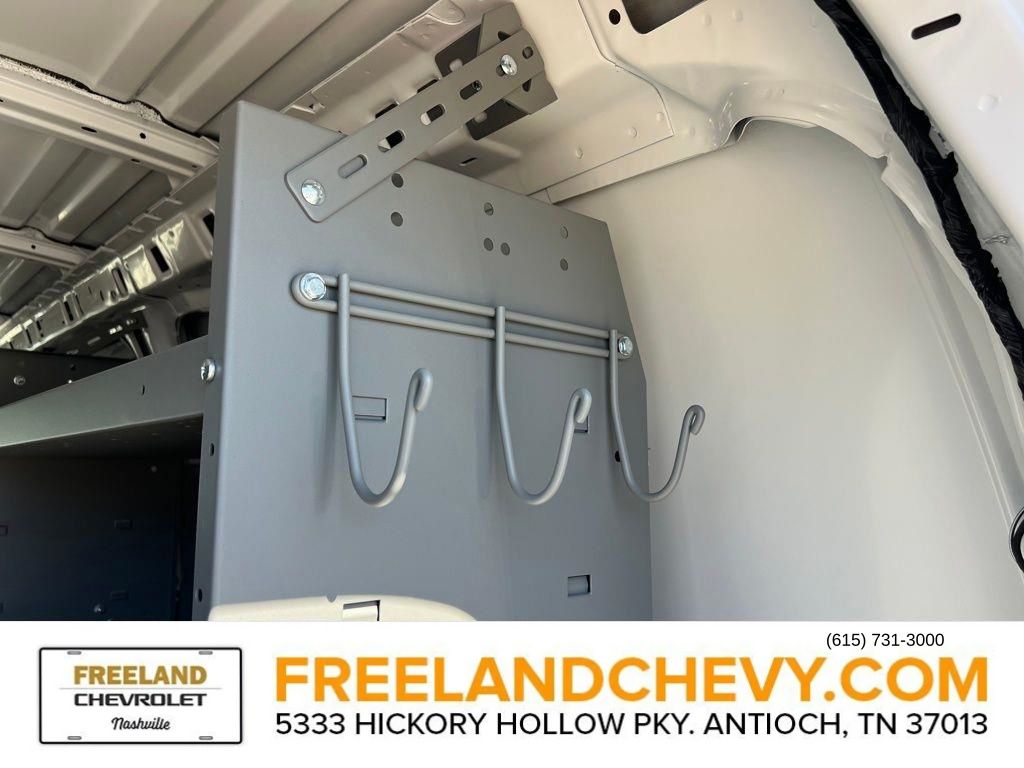 2025 Chevrolet Express Base Image 14 of 22