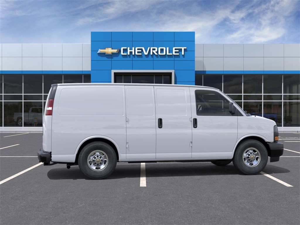 2025 Chevrolet Express Base Image 6 of 24