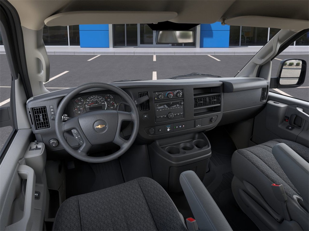 2025 Chevrolet Express Base Image 12 of 24