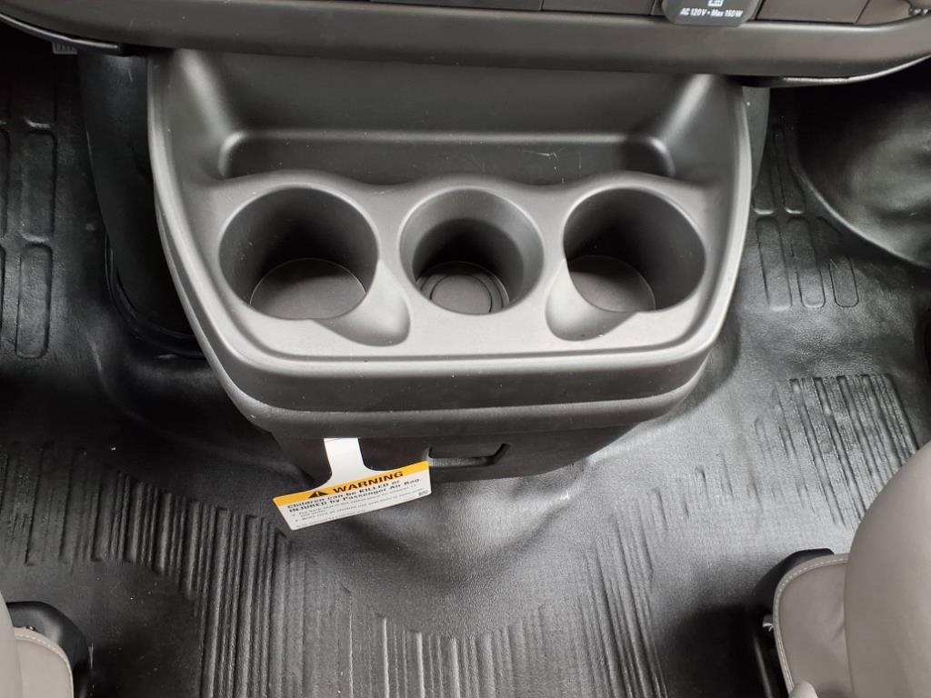 Vehicle image 11 of 25