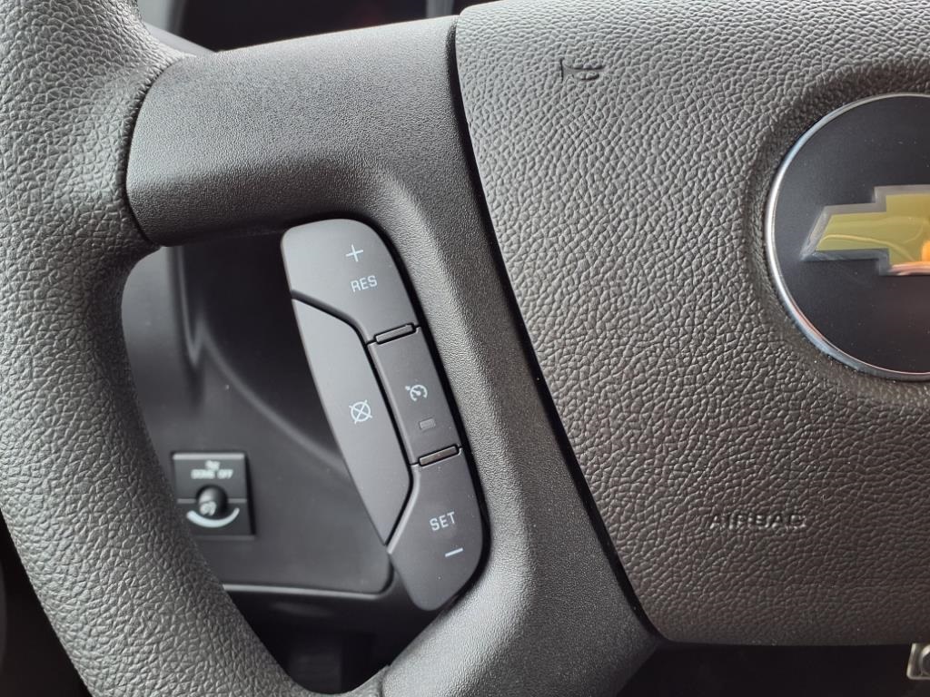 Vehicle image 22 of 25
