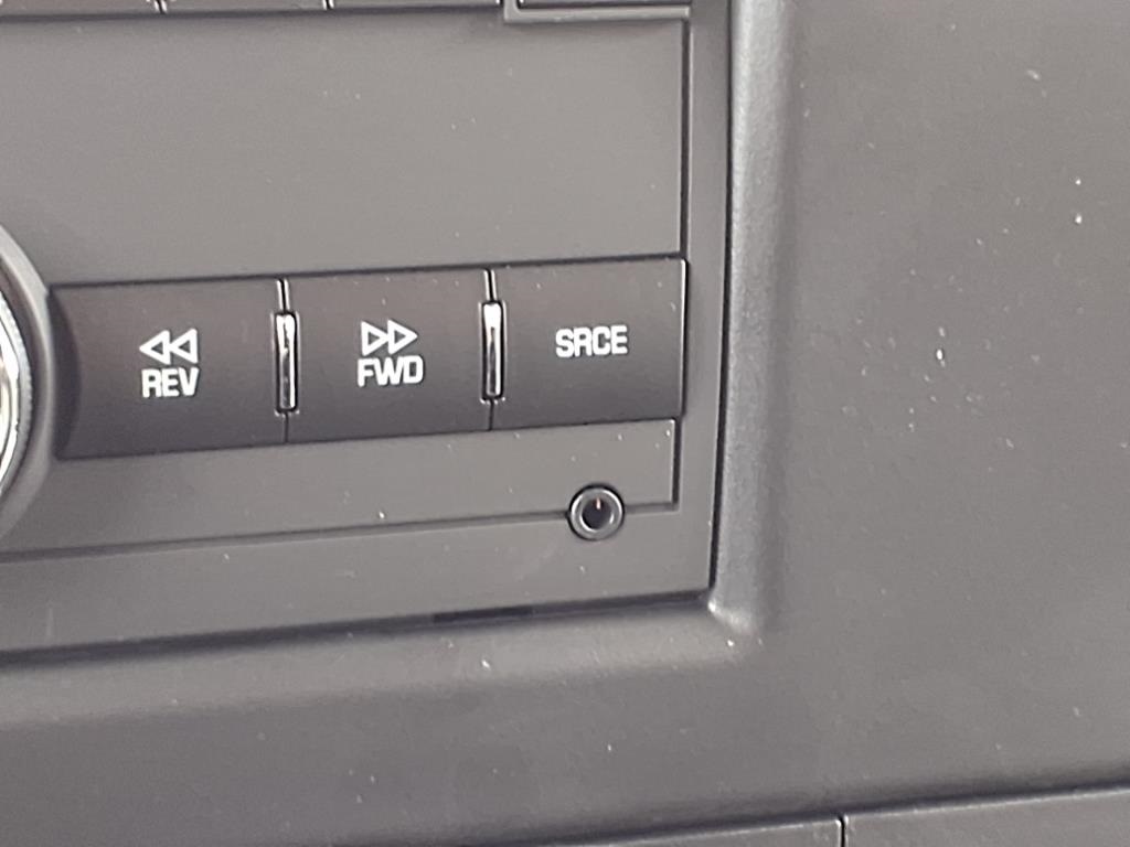 Vehicle image 19 of 25