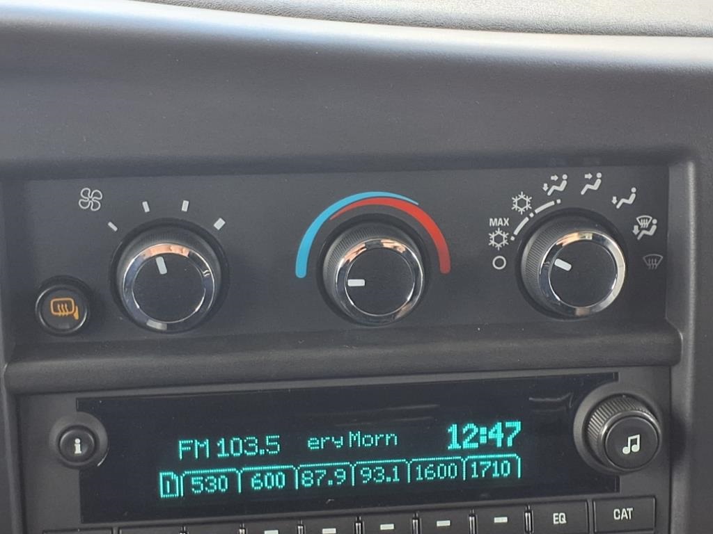 Vehicle image 12 of 21