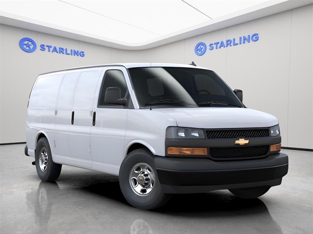 2025 Chevrolet Express Base Image 4 of 24