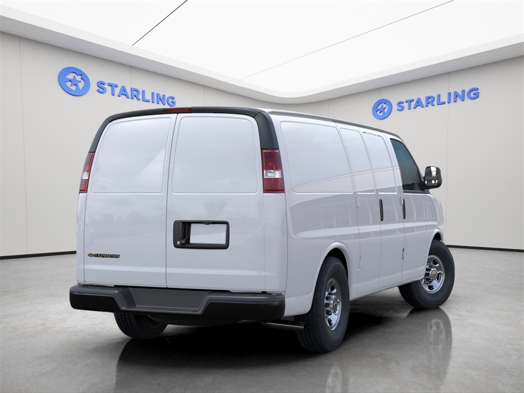 2025 Chevrolet Express Base Image 7 of 24