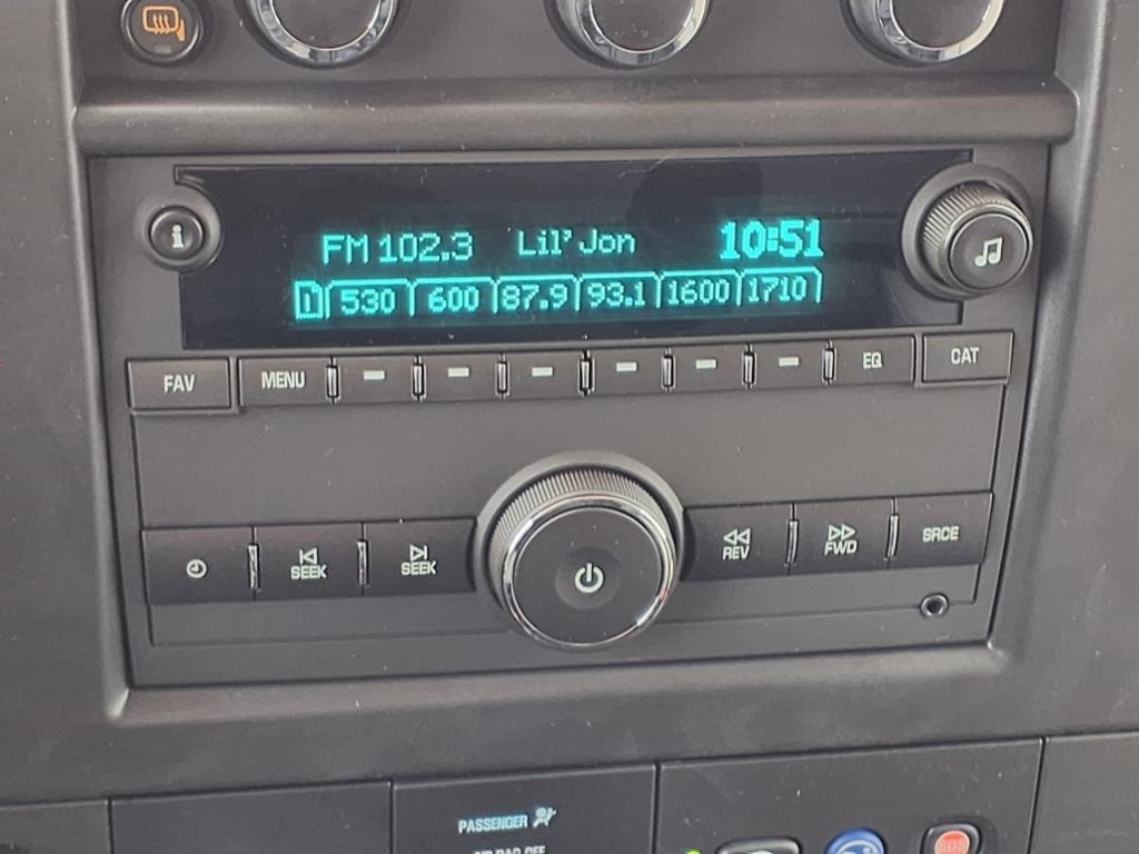 Vehicle image 18 of 25