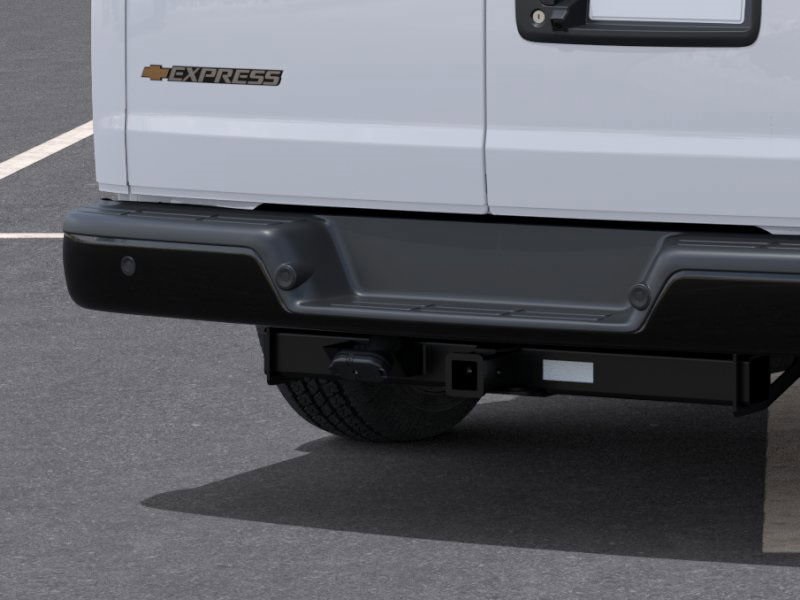 2025 Chevrolet Express Base Image 17 of 24