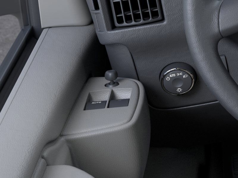 2025 Chevrolet Express Base Image 20 of 24