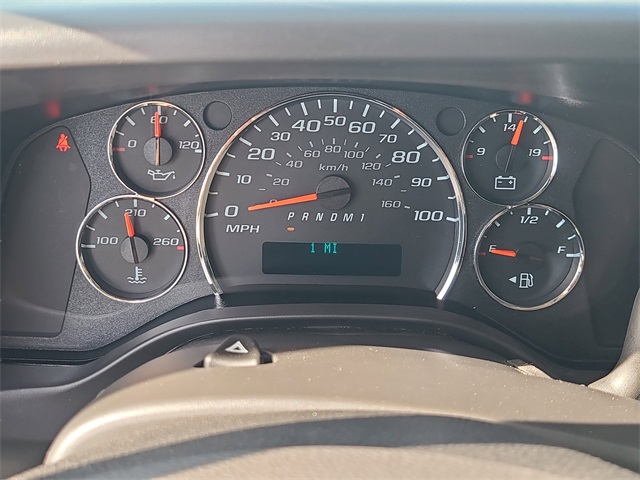 2025 Chevrolet Express Base Image 14 of 27