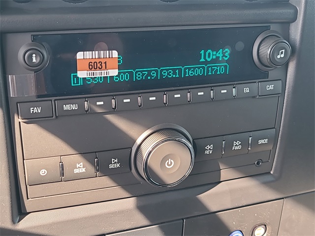 2025 Chevrolet Express Base Image 16 of 27