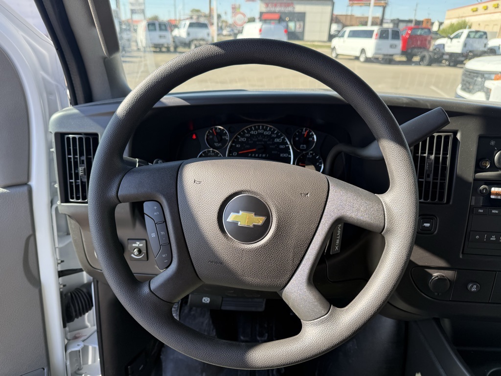 2025 Chevrolet Express Base Image 9 of 9