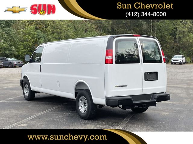 2025 Chevrolet Express Base Image 6 of 26