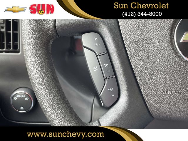 2025 Chevrolet Express Base Image 21 of 26