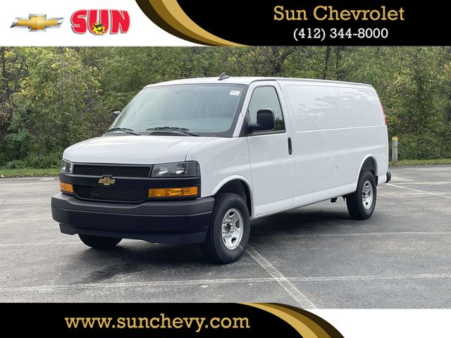 2025 Chevrolet Express Base Image 1 of 26