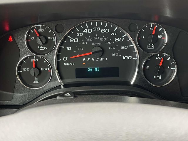 2025 Chevrolet Express Base Image 14 of 25