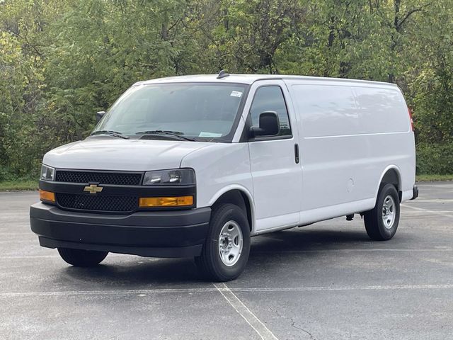 2025 Chevrolet Express Base Image 1 of 25